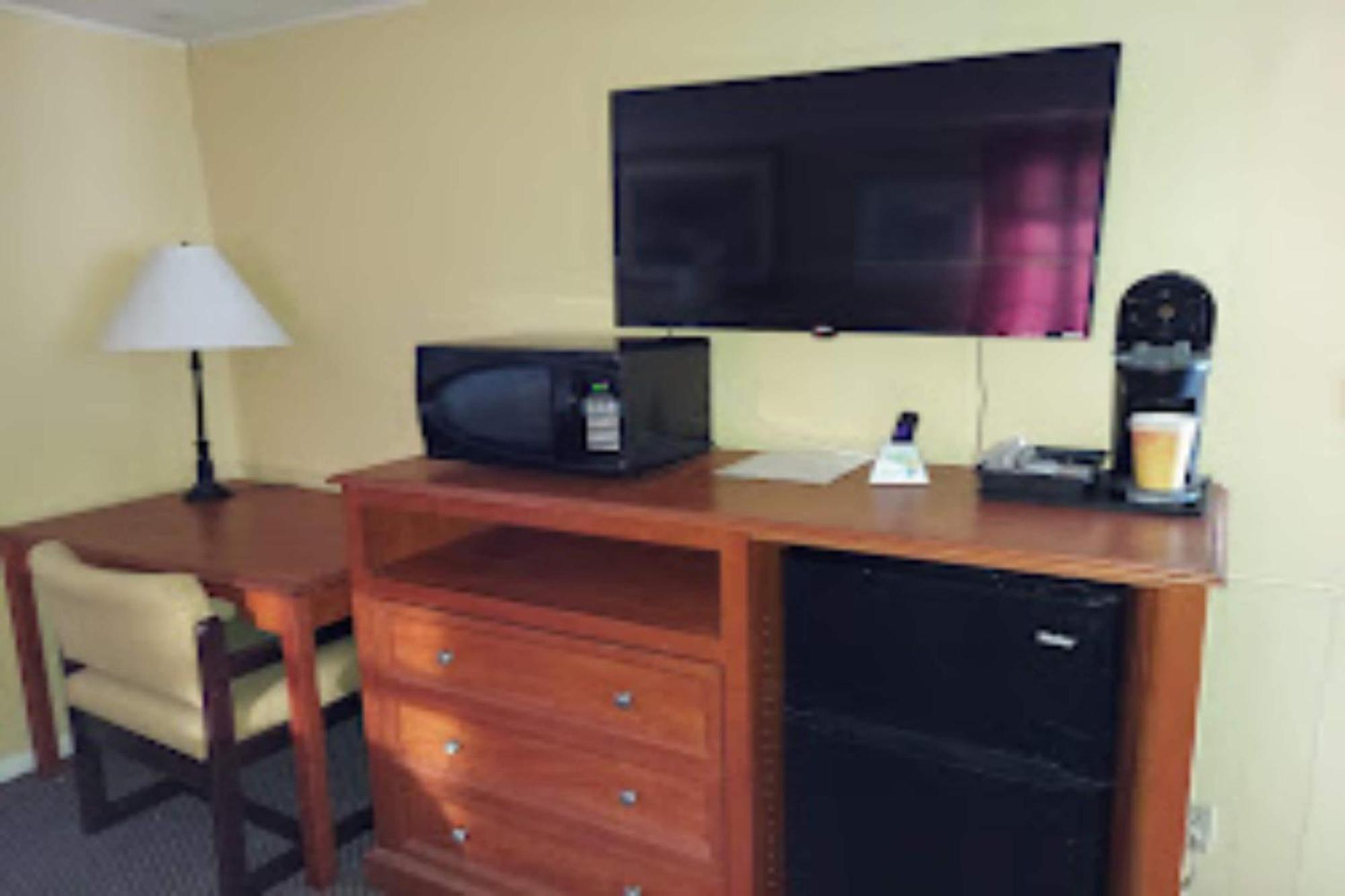 Colonial Inn Extended Stay By Oyo New Ulm المظهر الخارجي الصورة